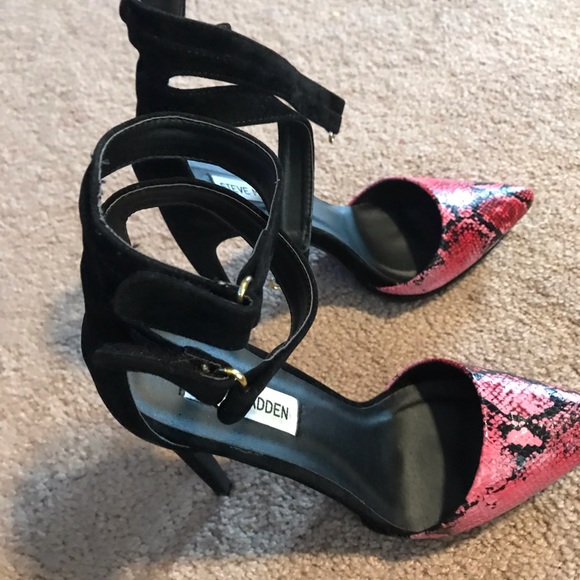 Steve Madden shoes size 6.5 - Picture 3 of 3
